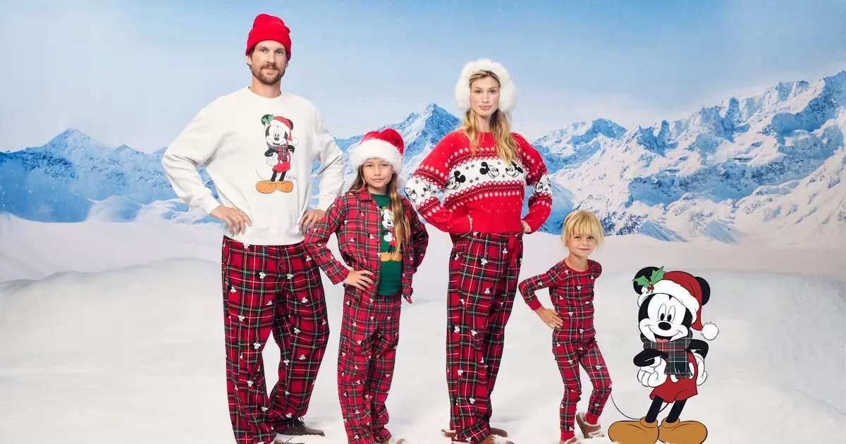 Линия праздничных пижам Disney от Old Navy уже здесь, и вы будете в восторге